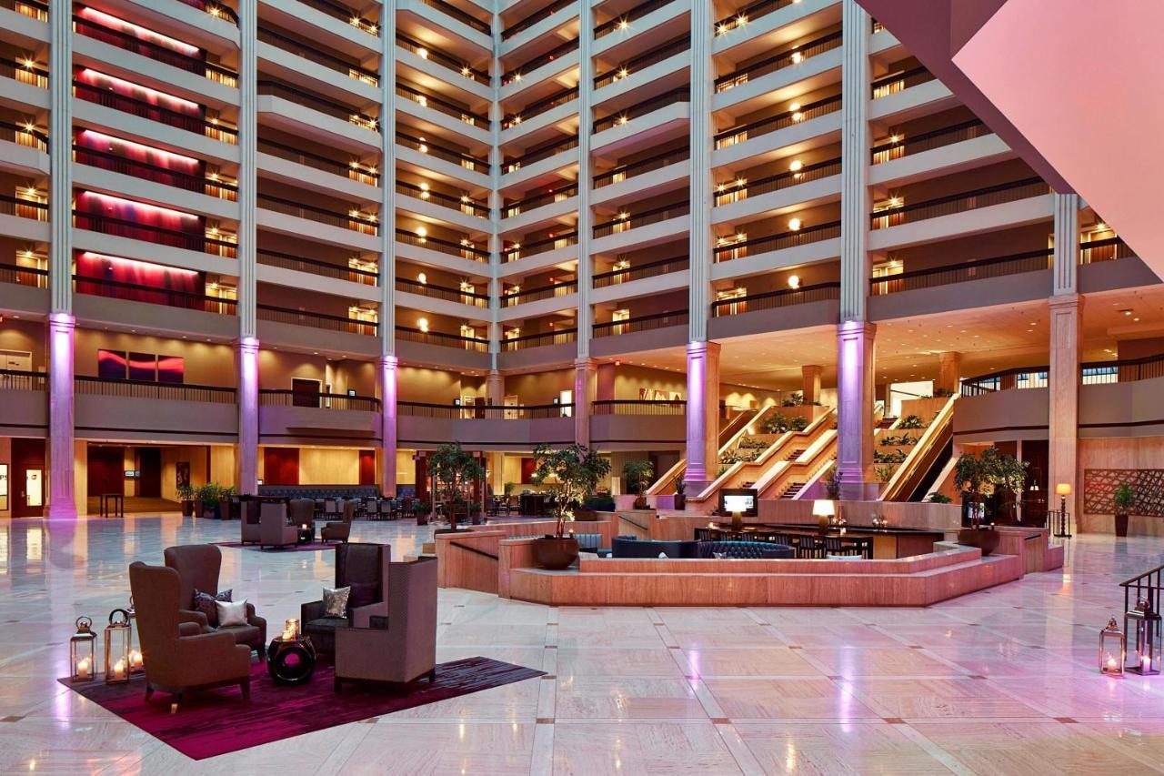 Renaissance Atlanta Waverly Hotel & Convention Center Экстерьер фото